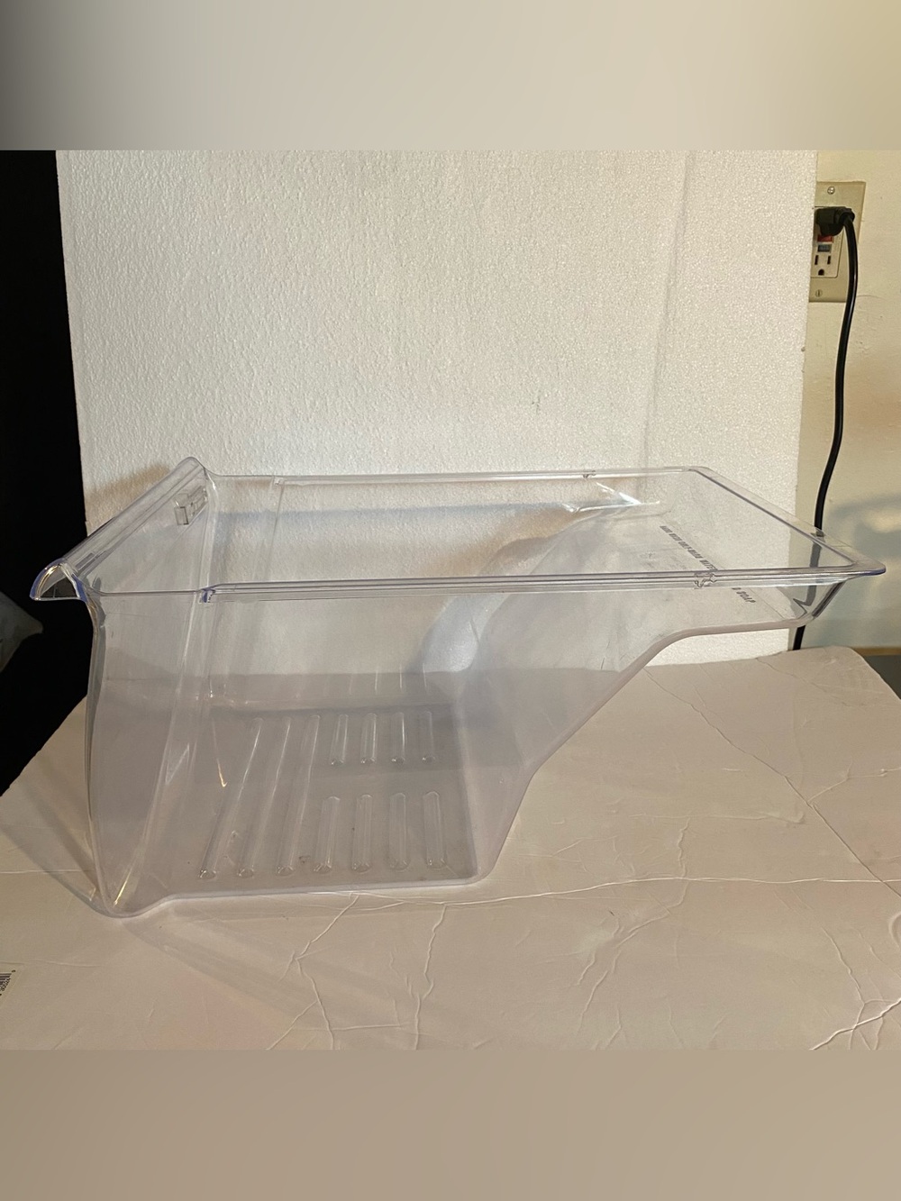Whirlpool Refrigerator Crisper Drawer (Wear) Part #2176283 VENDOR 05448